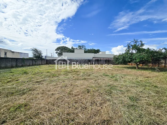 Imagem 3: LOTES EM FRENTE AO GINÁSIO DE ESPORTES – PONTA KAYANA, TRINDADE