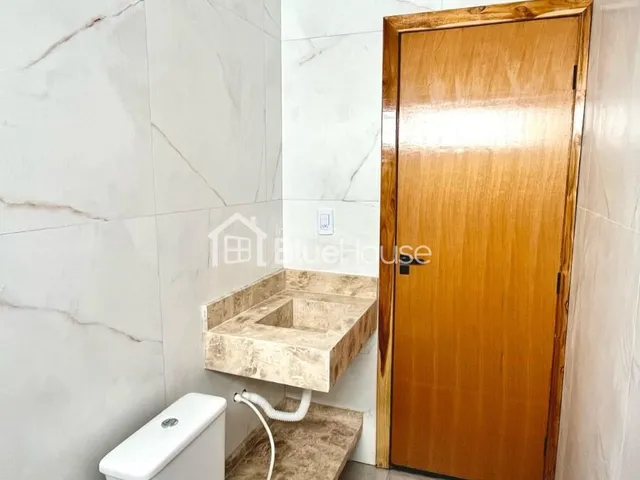 Imagem 15: Casa de 2 Quartos sendo 1 suíte em acabamento Premium no Cristina II...