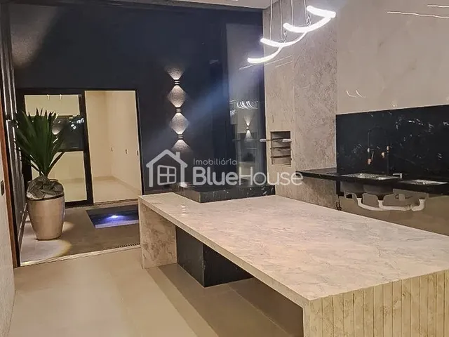 Imagem 2: Casa de 3 Quartos sendo 3 suítes em acabamento Premium no...