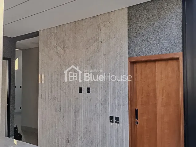 Imagem 3: Casa de 3 Quartos sendo 3 suítes em acabamento Premium no...