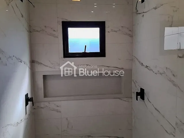 Imagem 4: Casa de 3 Quartos sendo 3 suítes em acabamento Premium no...