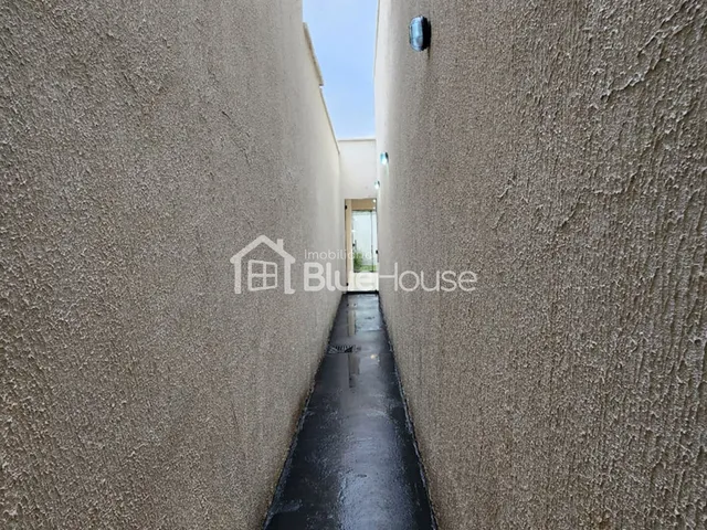 Imagem 12: Casa de 3 Quartos sendo 1 suíte master com closet em acabamento Premium no Vila Oliveira