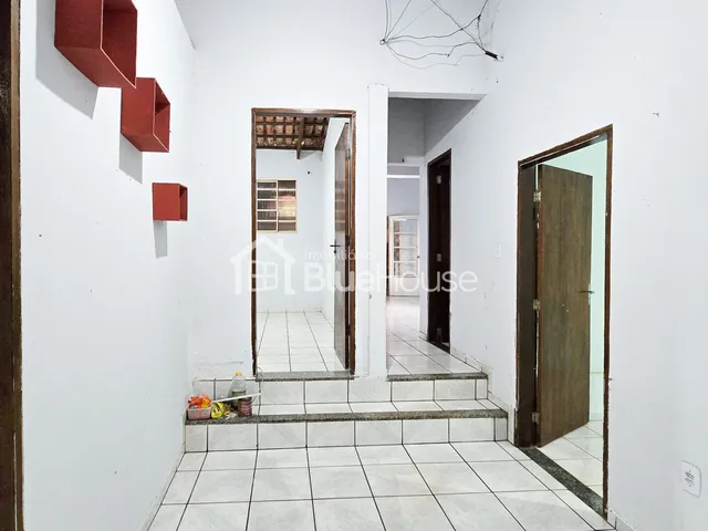 Imagem 2: Chácara com 4 Quartos sendo 1 suíte 730m² na Cidade Vera Cruz / Conjunto Estrela do