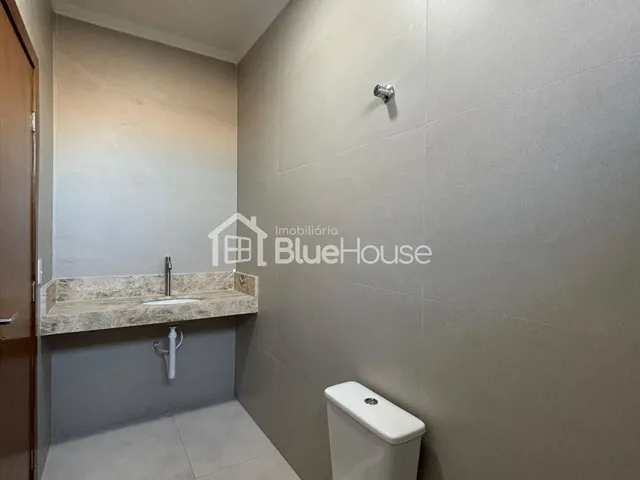 Imagem 2: Casa de 3 Quartos sendo 1 suíte Acabamento Premium no Setor Central - Aparecida de