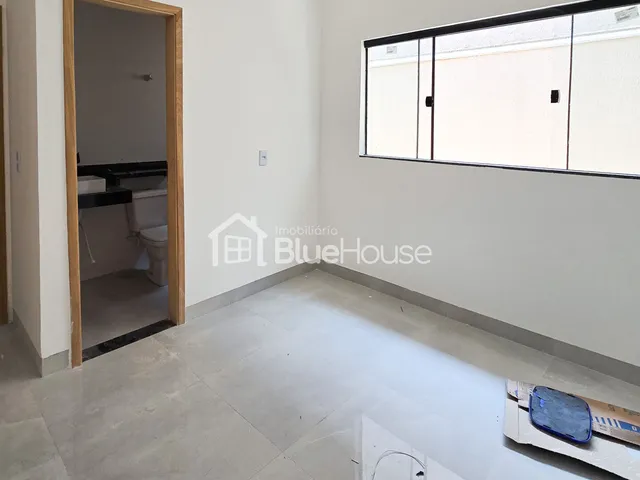 Imagem 8: Casa de 3 Quartos sendo 1 suíte em acabamento Premium no Setor Riviera