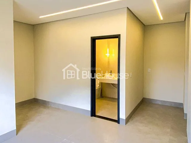Imagem 6: Casa Alto Padrão com 4 Suítes em Senador Canedo