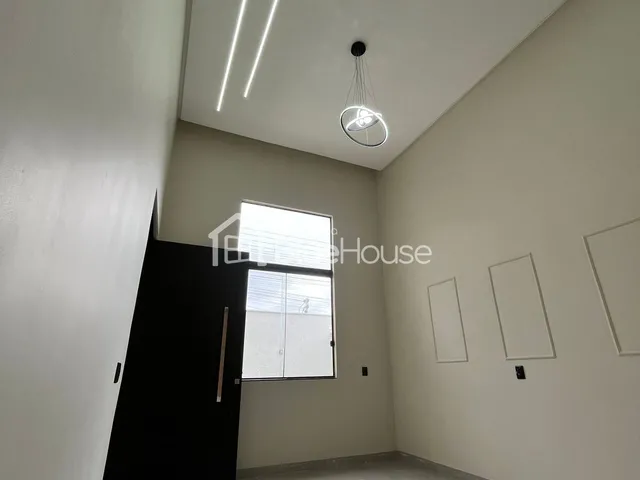 Imagem 3: Casa de 3 Quartos sendo 1 suíte em acabamento Premium no Residencial Triunfo 1 em
