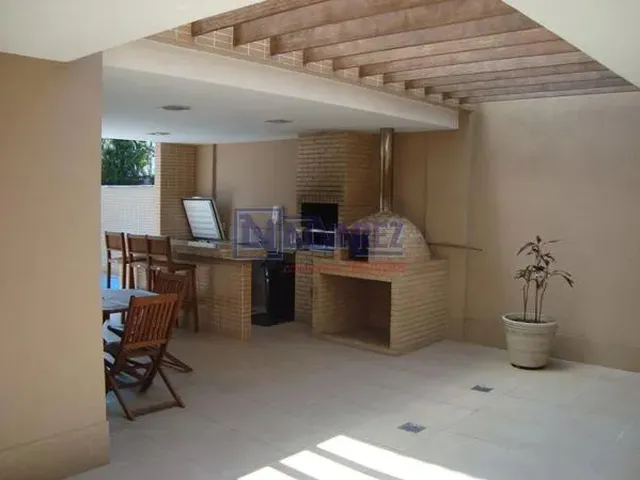 Imagem: Apartamento com 3 Quartos no Ed. Victoria