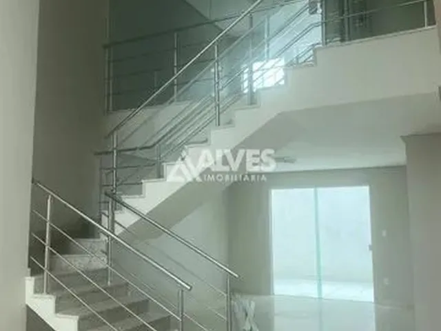 Imagem 5: Casa com 3 Suítes no Bairro Sim