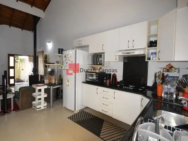 Imagem 10: Excelente Casa com 3 Dormitórios para Aluguel