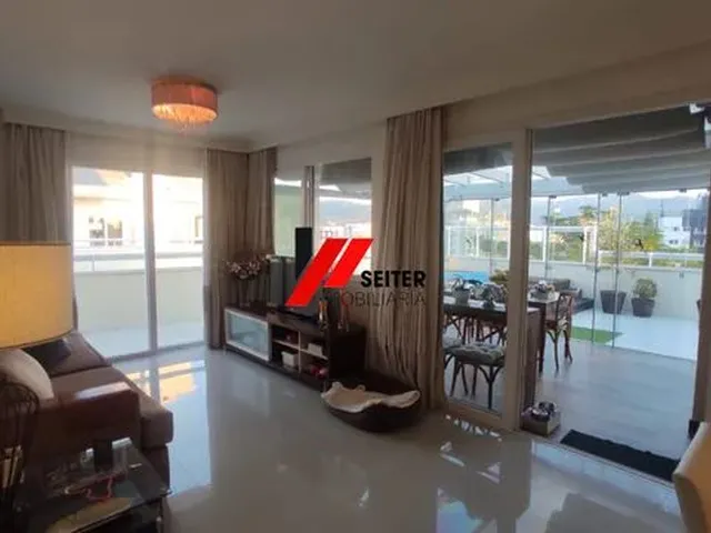 Imagem 8: Cobertura de 3 Suites Locação Itacorubi Florianopolis 227M 6 Vagas de Garagem