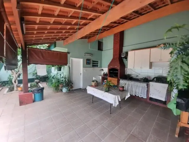 Imagem: Casa com 3 Dormitorios em Osvaldo Cruz