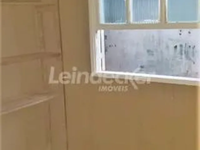 Imagem 7: Porto Alegre - Casa Padrão - Restinga