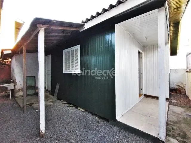 Imagem 7: Porto Alegre - Casa Padrão - Restinga