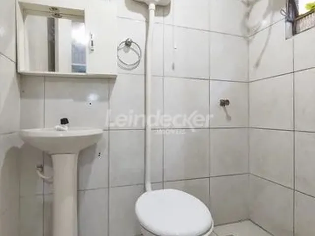 Imagem 10: Porto Alegre - Casa Padrão - Restinga