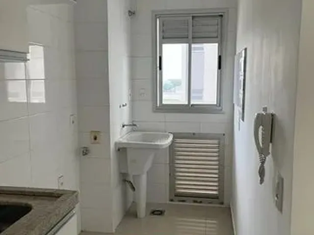 Imagem 8: Apartamento com 2 Quartos no Edificio Verano - Bairro Centro em Londrina