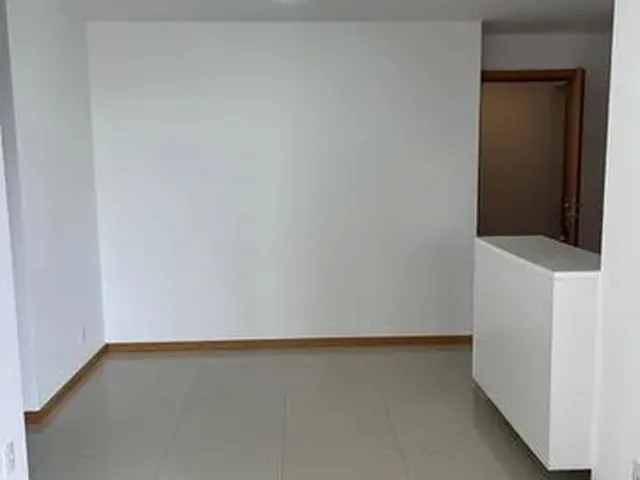 Imagem 12: Apartamento com 2 Quartos no Edificio Verano - Bairro Centro em Londrina