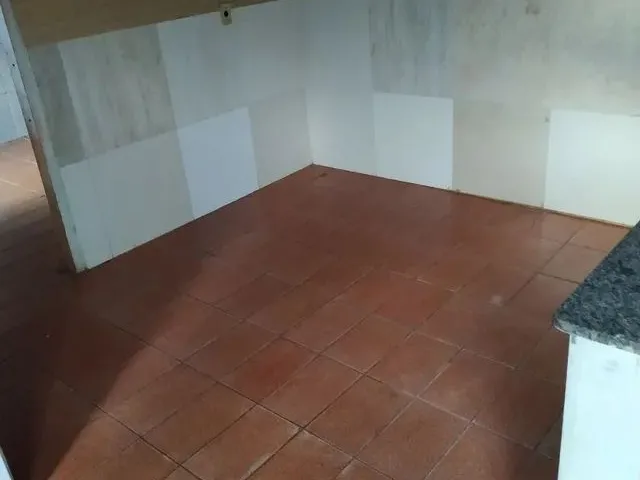 Imagem 3: Aluga Kitinete Quarto com 2 dormitórios