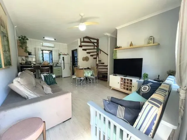 Imagem: Casa Duplex para Locação Anual com 70