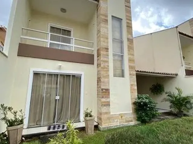Imagem: Casa em Condomínio com 3 Quartos À Venda