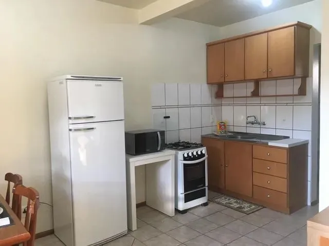 Imagem: O apartamento possui 1 Dormitório, 1 Banheiro, 1 Vaga na