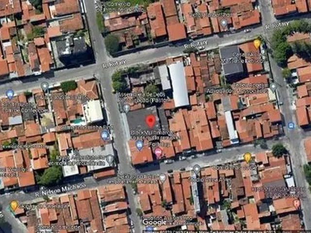 Imagem: Casa com 4 Dormitórios À Venda, 291 M²
