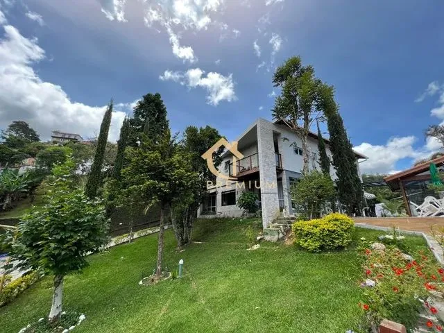 Imagem: Casa À Venda no Bairro Golfe - Teresópolis/Rj