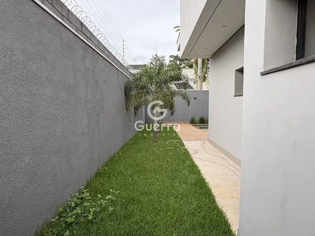 Imagem 15: Casa com 3 Suítes Sendo 1 Master com Piscina Aquecida no Jardim Iguaçu