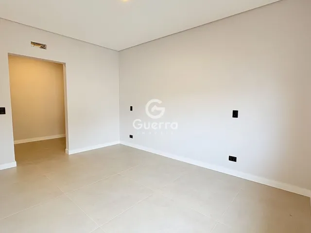 Imagem 14: Casa com 3 Suítes Sendo 1 Master com Piscina Aquecida no Jardim Iguaçu