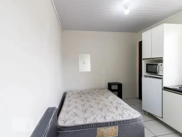 Imagem: Suíte Individual, Mobiliada com Mini Cozinha