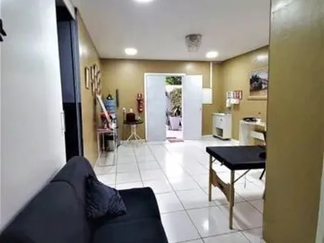 Imagem: Casa para Aluguel e Venda Possui 330 Metros