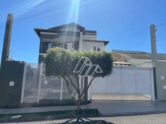 Imagem: Casa com 3 Dormitórios para Alugar, 300