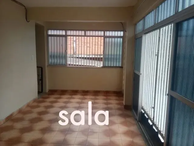 Imagem: Casa Grande com 2 Quartos em Petrópolis