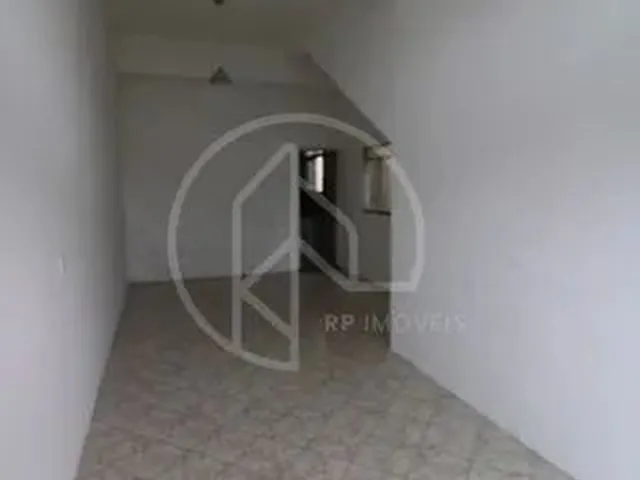 Imagem 5: Bairro Marilândia / Casa com 2 Quartos Sendo 1 Suíte Área Externa com Churrasqueira