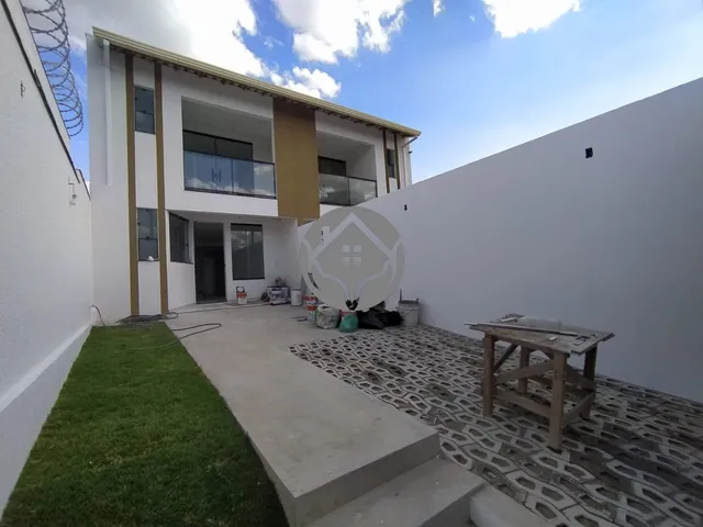Imagem: Casa 03 quartos com 02 suítes, varanda