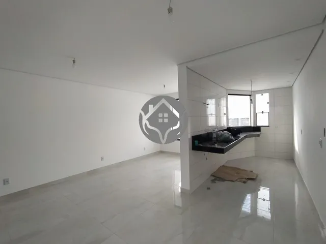 Imagem 11: Casa 03 quartos com 02 suítes, varanda e 02 vagas na melhor localização do bairro