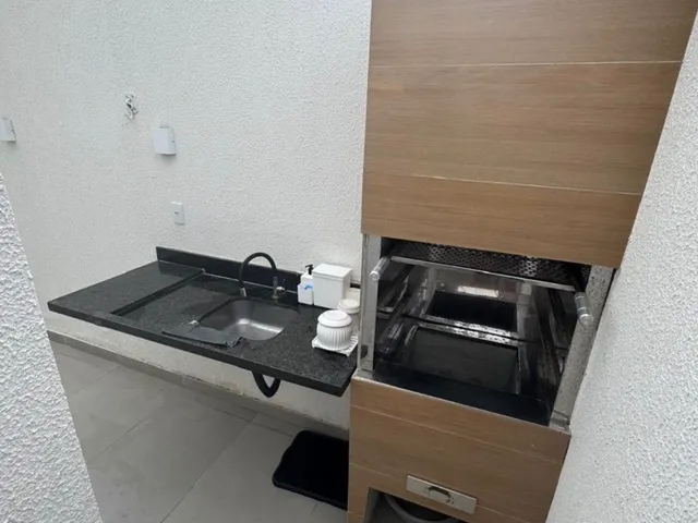 Imagem 2: Vendo apartamento maravilhoso em Buraquinho, área gardem, com 2 suítes, 76m²