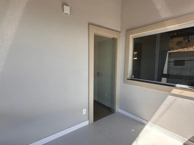 Imagem 5: Vendo casa em Ipitanga, 4/4 sendo 3 suítes, 130m², nascente, R$ 620.000,00, aceita