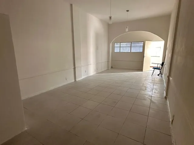 Imagem: Alugo sala comercial na Avenida Dorival