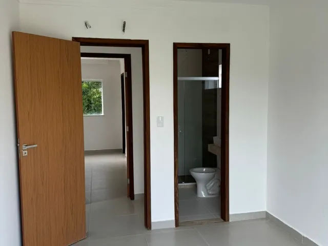Imagem 16: Vendo casa duplex em Abrantes, 3/4 sendo 2 suítes, nova, R$490.000,00 aceita