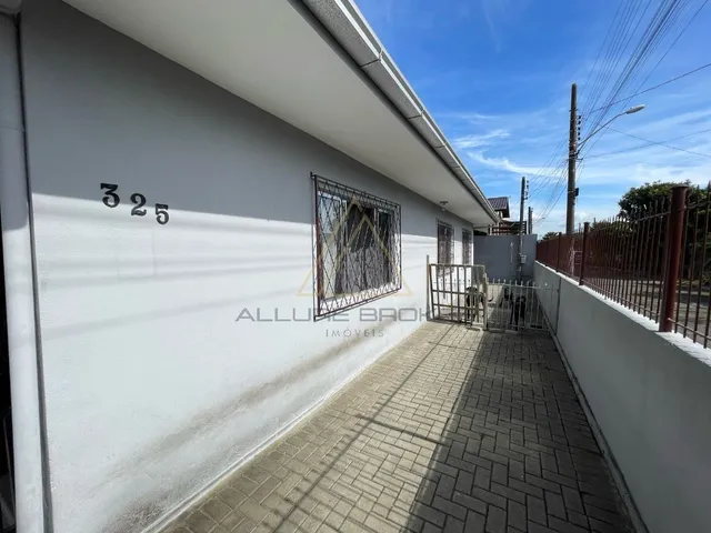 Imagem 4: Casa a Venda no Centro de Balneario Piçarras Próximo a Mercado e Todo Comercio em Geral, 500 Metros da Praia
