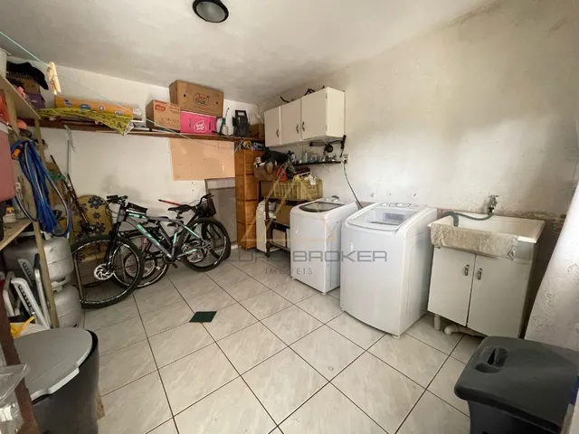 Imagem 5: Casa a Venda no Centro de Balneario Piçarras Próximo a Mercado e Todo Comercio em Geral, 500 Metros da Praia