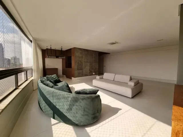 Imagem: Magnífico Apto com 324M² de Área Privativa