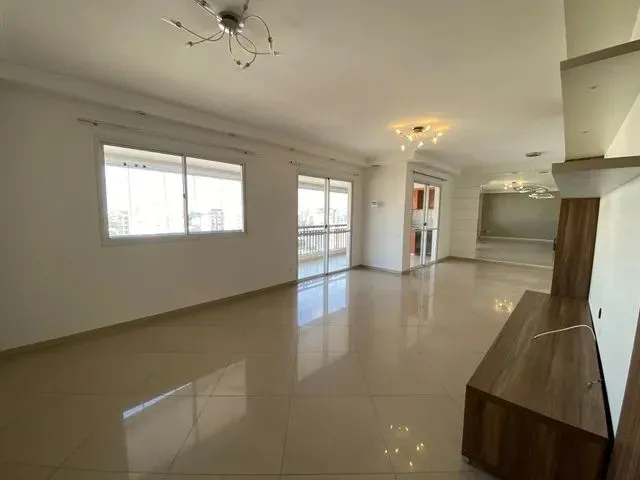 Imagem: O apartamento possui 4 Dormitórios, 3 Suítes, 5