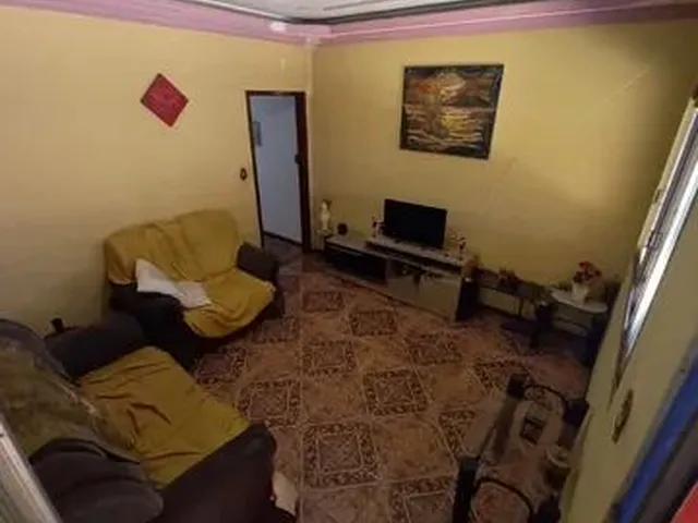 Imagem 4: Casa com 03 Quartos Sendo 01 Suíte, Varanda, Todo Murado