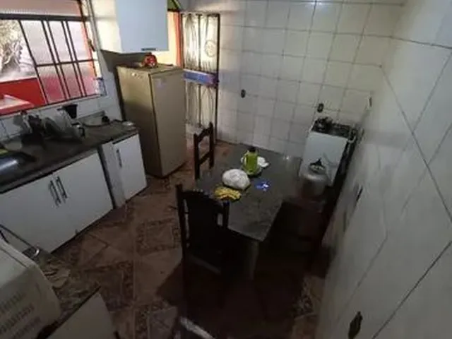 Imagem 7: Casa com 03 Quartos Sendo 01 Suíte, Varanda, Todo Murado