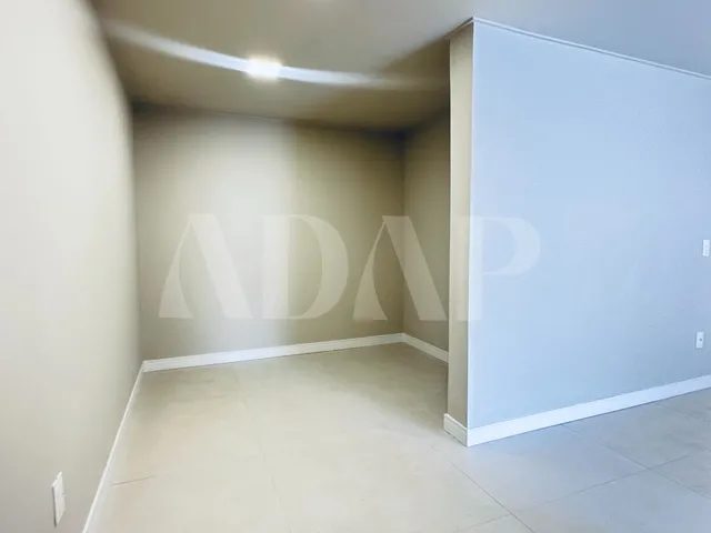 Imagem 6: Casa em condomínio de luxo em Vargem Pequena, Rio de Janeiro-RJ: 4 quartos, 4 suítes, 3