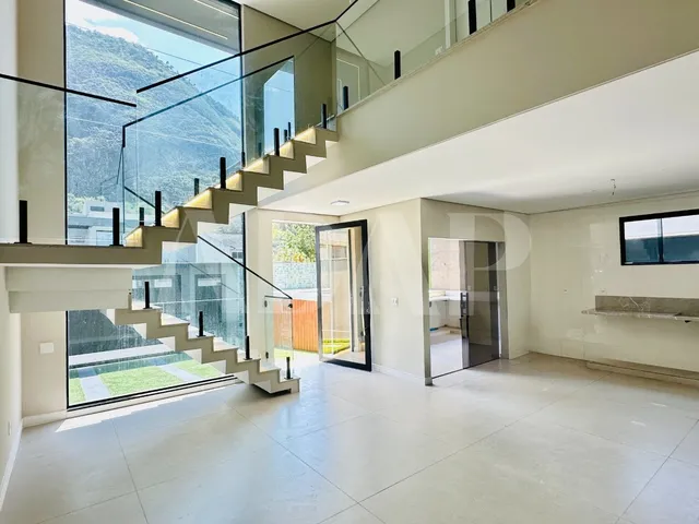 Imagem 3: Casa de luxo no Recreio dos Bandeirantes: 4 quartos, 4 suítes, 3 salas, 6 banheiros, 2
