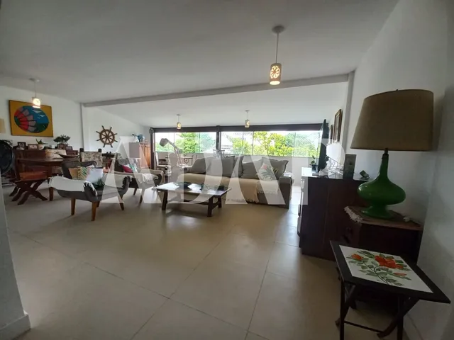 Imagem 3: Apartamento de Luxo na Av. Lúcio Costa, Barra da Tijuca - 5 quartos, 3 suítes, 2