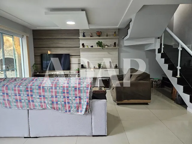 Imagem 7: Venda de Casa em Condomínio de Luxo em Vargem Pequena, Rio de Janeiro-RJ: 4 quartos, 4